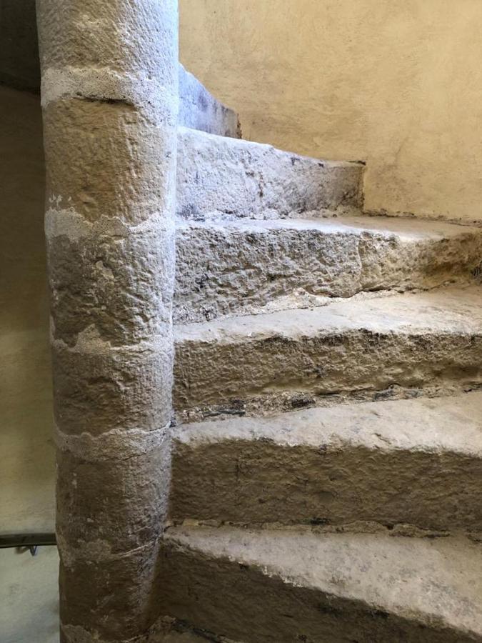 Hérépian La Tour De L'Ange酒店 外观 照片