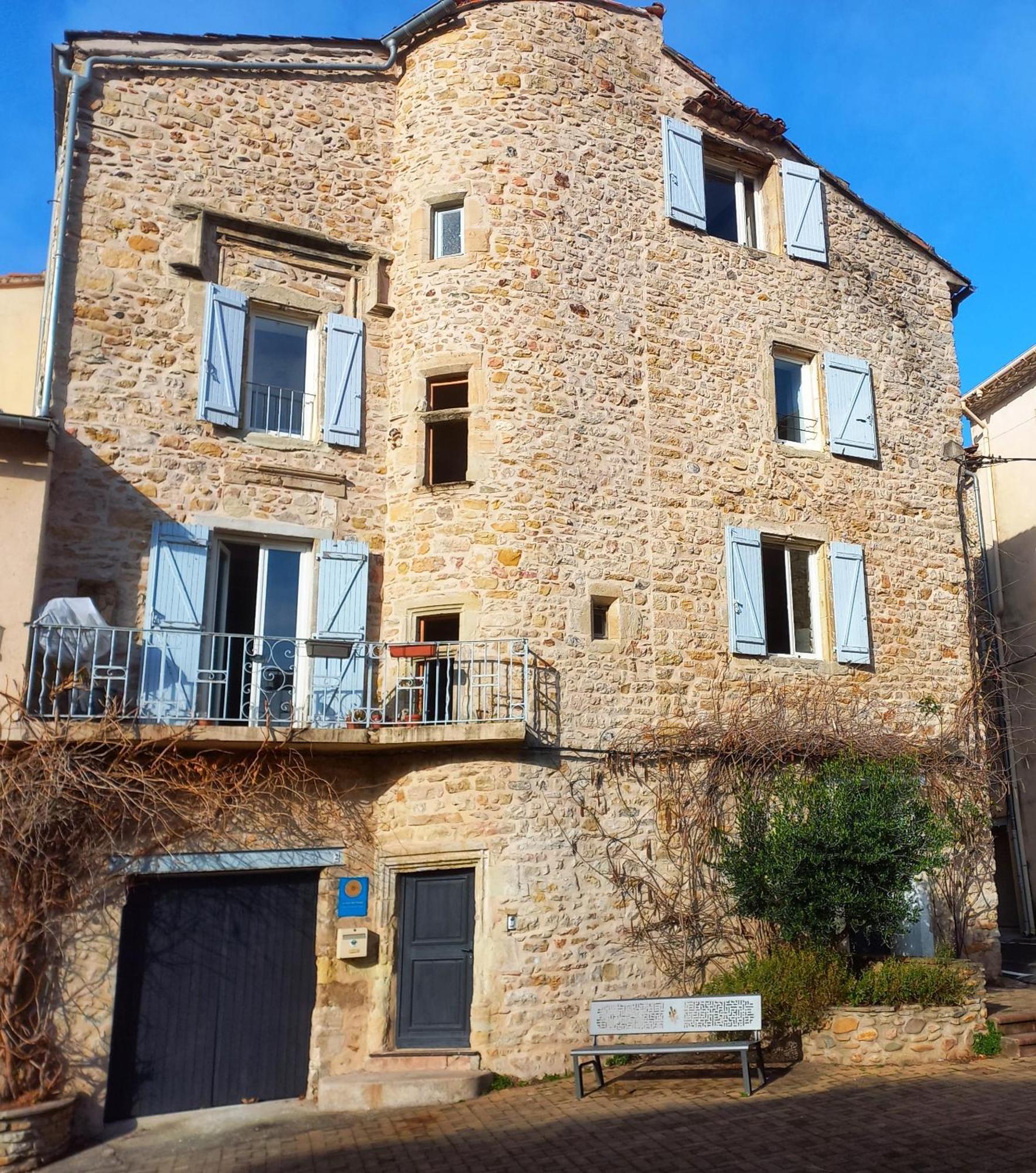 Hérépian La Tour De L'Ange酒店 外观 照片